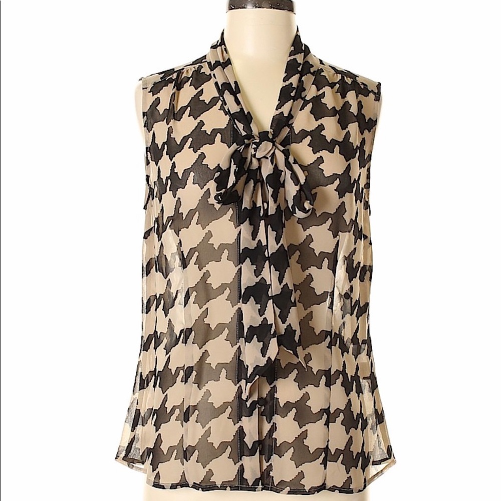 Tahari Sleeveless Blouse